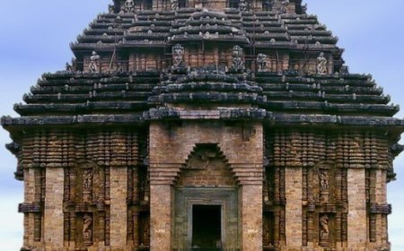 Konark: The Majestic Sun Temple and Tranquil Beaches of Odisha