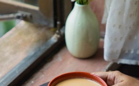 Mishti Doi: A Butterily Sweet Delight from Kolkata, Celebrating Bengali Culinary Heritage