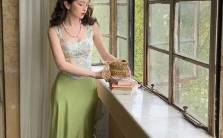 Enhancing Comfort and Confidence: Dressing to Embrace Your Personal Style