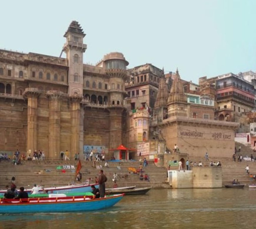 The Legendary Ghats of Varanasi: Exploring the Spiritual Essence Along the Banks of the Ganges