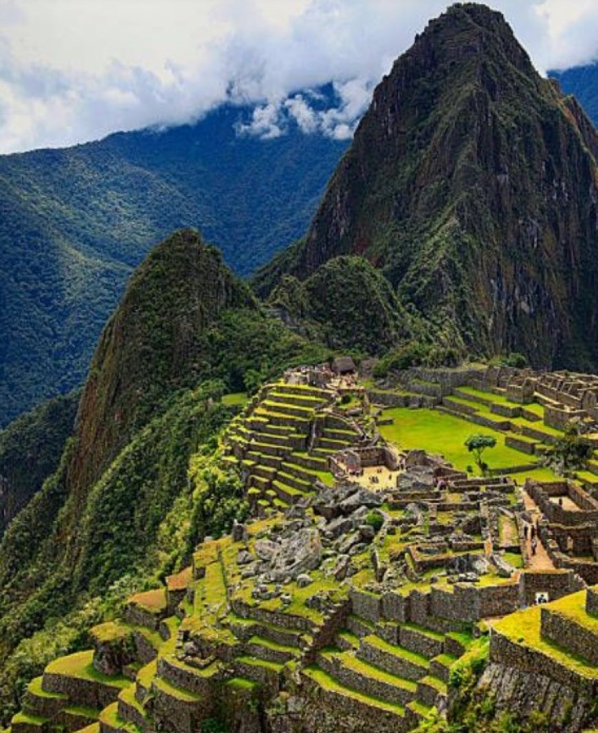 Machu Picchu: The Enchanting Lost City of the Incas