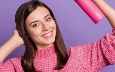 Benefits of Using a Heat Protectant Spray on Hair: Protection, Moisture Retention, Frizz Reduction, and More