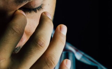 Overcoming Negative Thoughts: Strategies for Self-Realization and Positive Growth