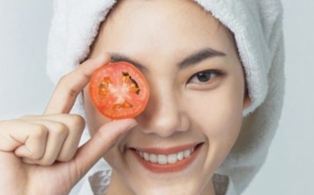 Tomatoes for Face: 6 Benefits for Brightening, Acne-Fighting, Pore Tightening, Sunburn Relief, Anti-Aging, and Natural Toning