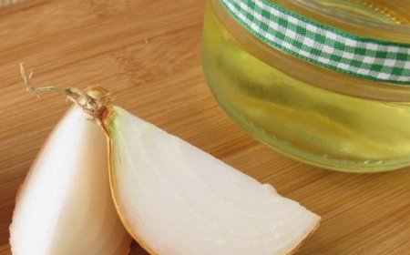 Discovering the Health and Beauty Benefits of Onion Juice