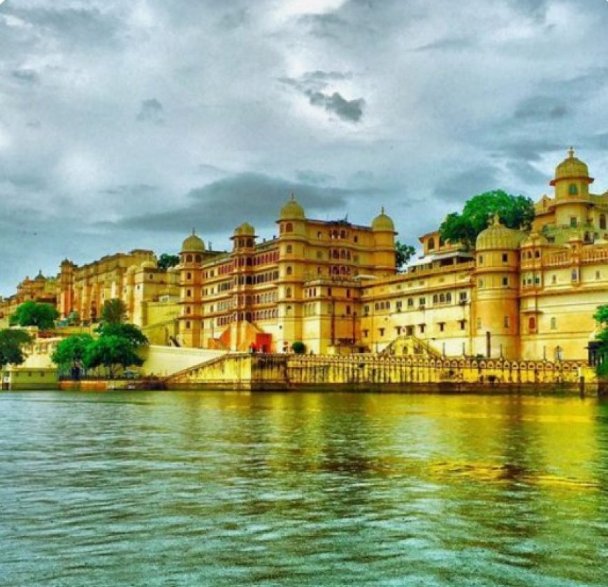 Enchanting Udaipur: Exploring the Architectural Splendor and Natural Beauty of the City of Lakes