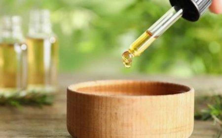 Tea Tree Oil Benefits for Face: A Natural Solution for Skin Health and Clarity