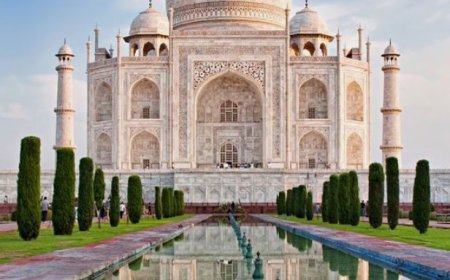 Exploring India's Enchanting Wonders: Top Five Marvels of Rich Cultural Heritage and Architectural Splendor