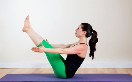 Top 10 Transformative Benefits of Navasana (Boat Pose) for Body and Mind