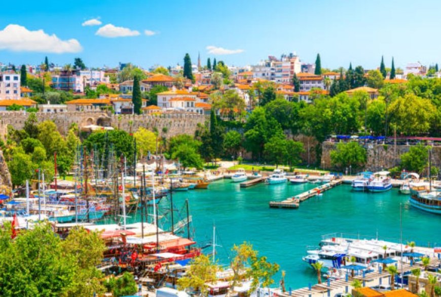 Antalya: Where History Meets the Mediterranean - A Traveler's Paradise