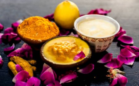 DIY Face Ubtan: Natural Beauty for Glowing Skin