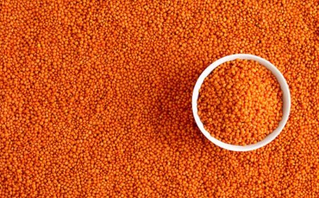 Unlocking the Beauty Benefits of Red Lentil Face Packs