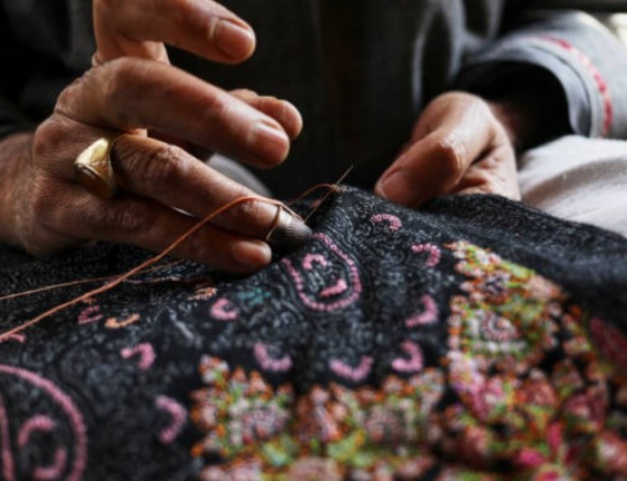 Jammu's Prized Artistry: The Pashmina Shawl Tradition