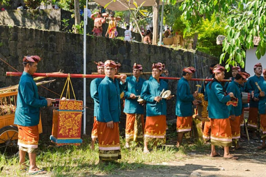 The Great Andamanese Tribes: Guardians of a Vanishing Culture - Kehana