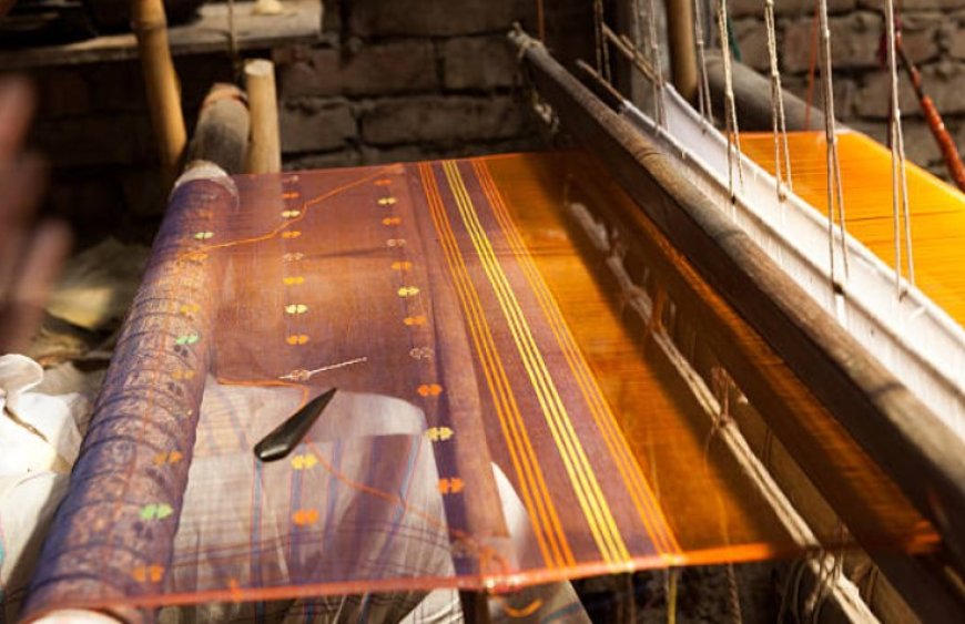 Jamdani Saree: Weaving Elegance and Tradition