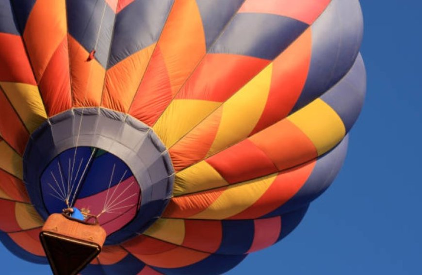 Soaring Serenity: Hot Air Balloon Rides