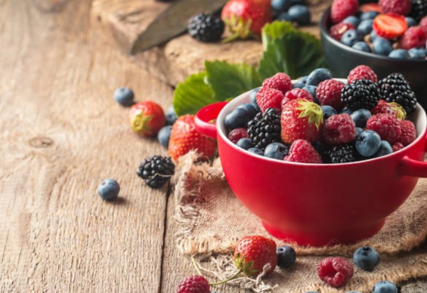 The Nutritional Powerhouse: Top 10 Health Benefits of Berries