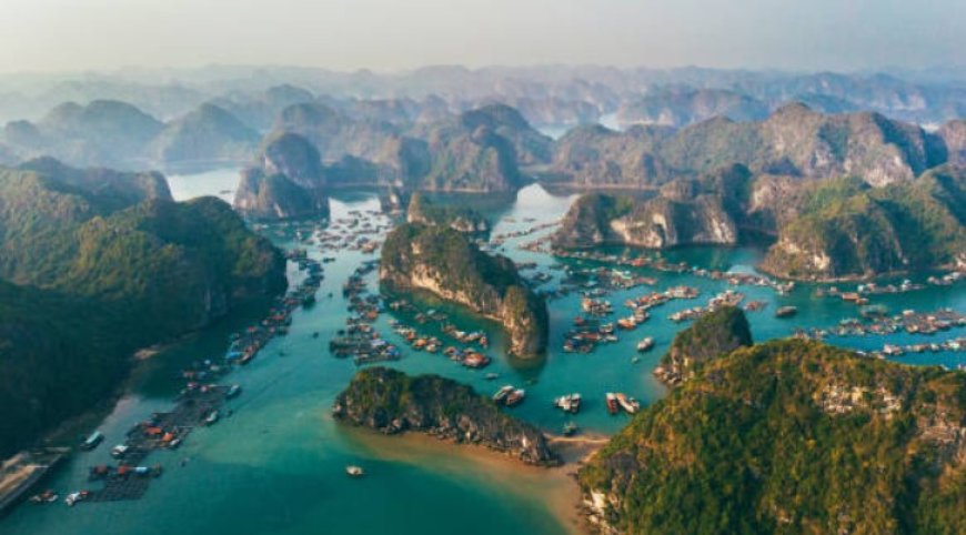 Halong Bay: Vietnam's Natural Marvel